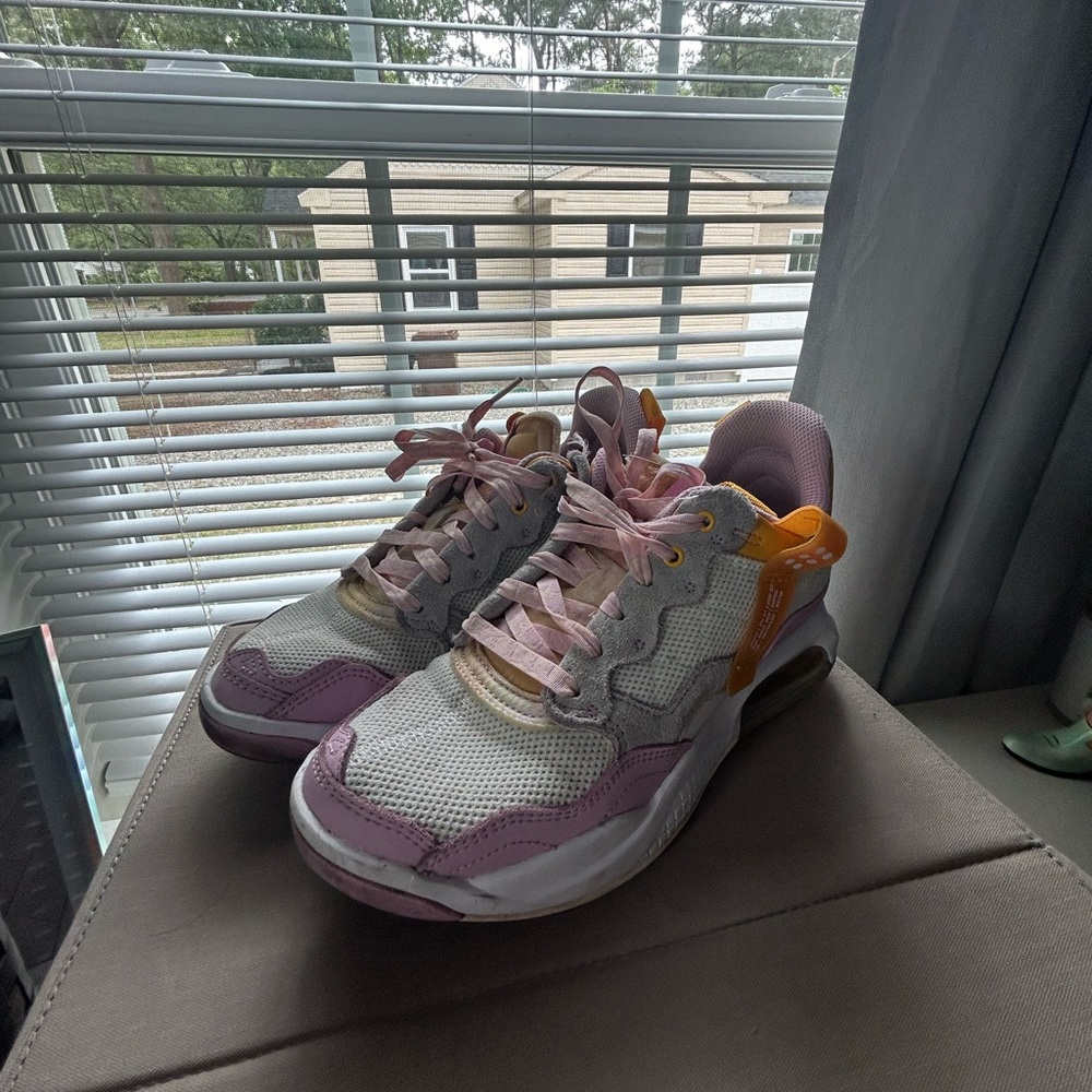 Womens Jordan’s
